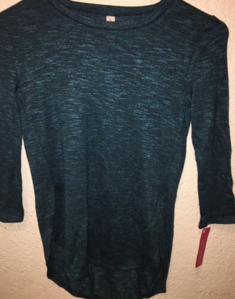 Dark blue long sleeve shirt with tags